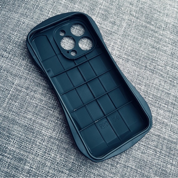 💞New! Hot Pink Luxury Car Styled Phone Case For iPhone 14 Pro - Picture 5 of 6